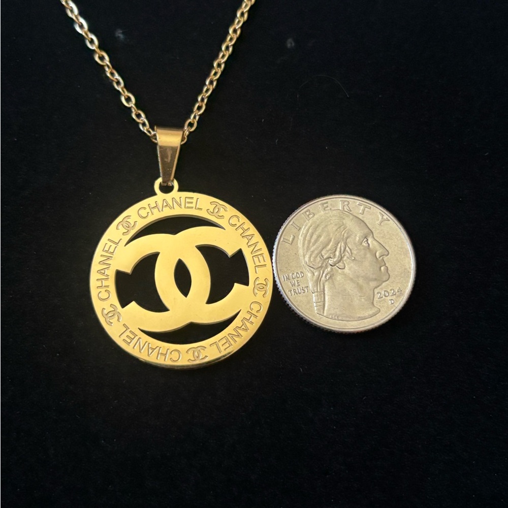 Stainless steel Necklace - Picture 3 of 4